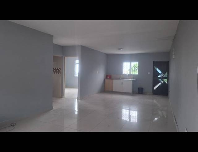 2 BEDROOM PROPERTY TO RENT IN SILVERGLEN